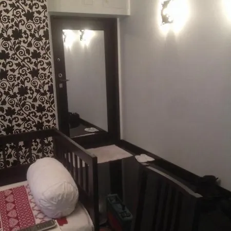 Volosataya Piyavka Apartment *